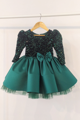 Green sequins dress