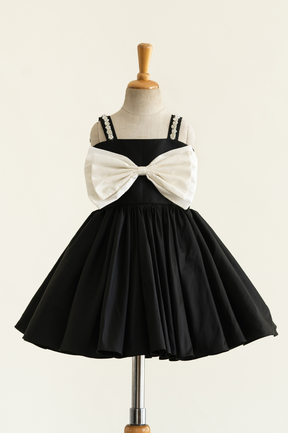 Black bow taffeta dress – Ruchika Lath Label