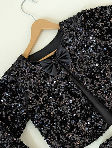 Black sequins set