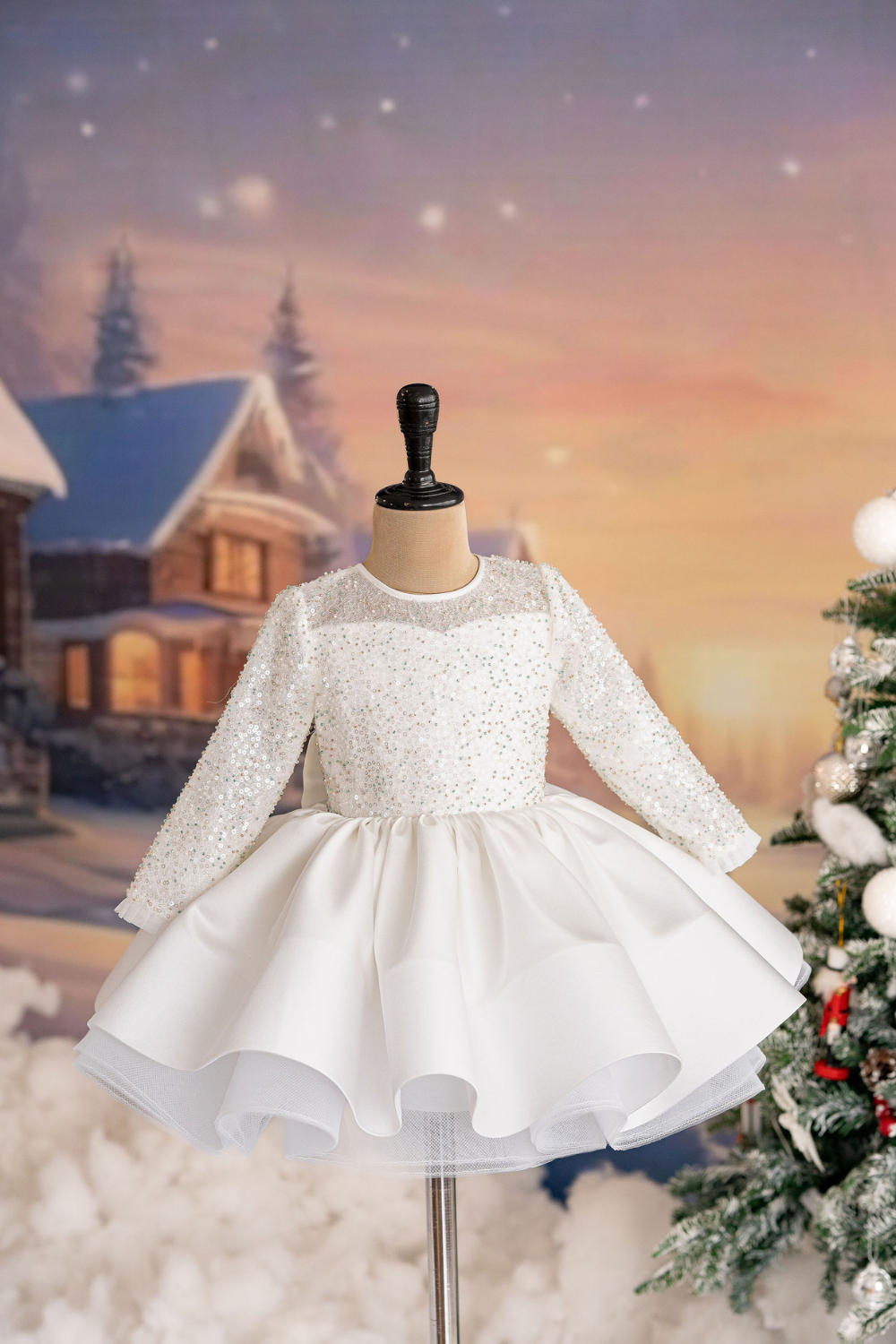 White aurora dress